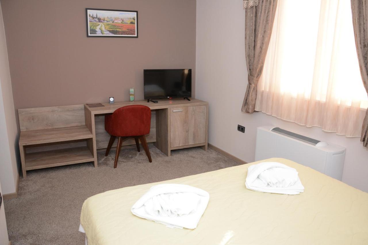 Hotel Intergaj בייאליינה מראה חיצוני תמונה